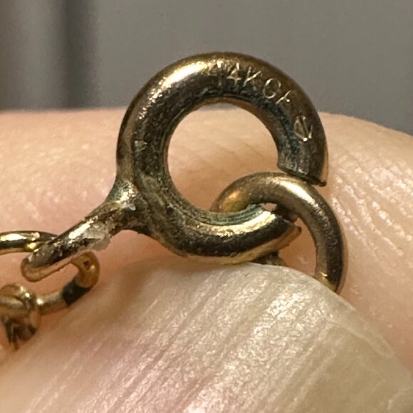 Gold hand carved skull necklace. - Picture 5 of 5